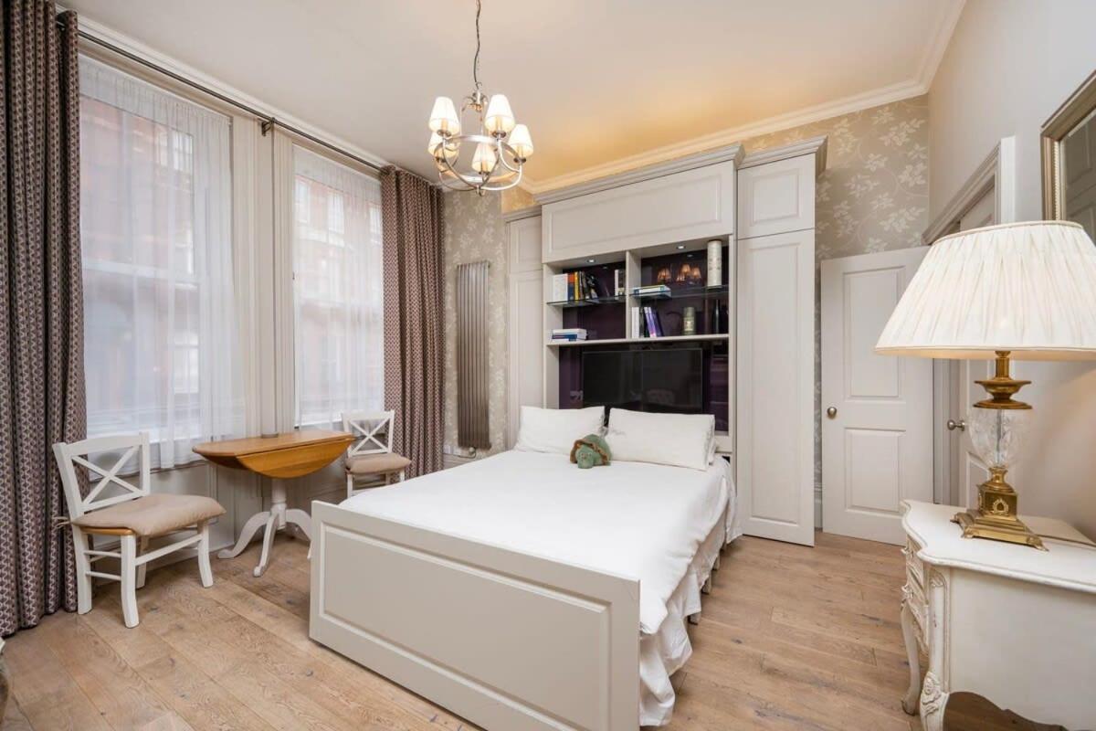Charming Chelsea Studio Your Cozy Urban Retreat London Bagian luar foto